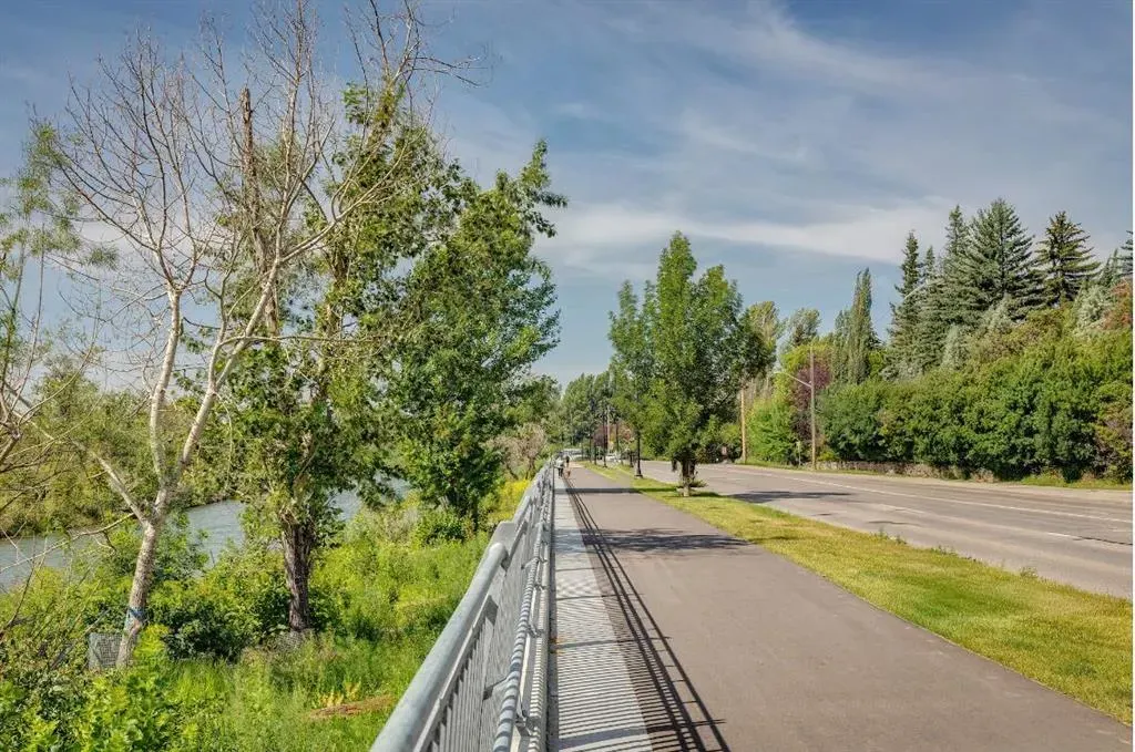 305 18 Avenue SW, #314