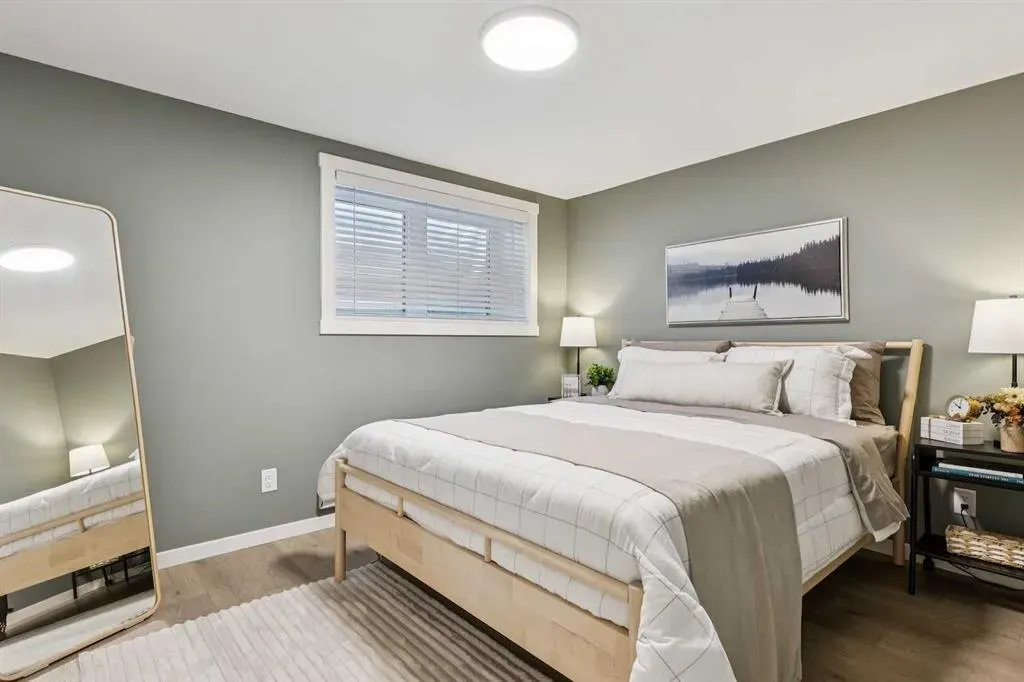 135 Mahogany Parade SE, #105