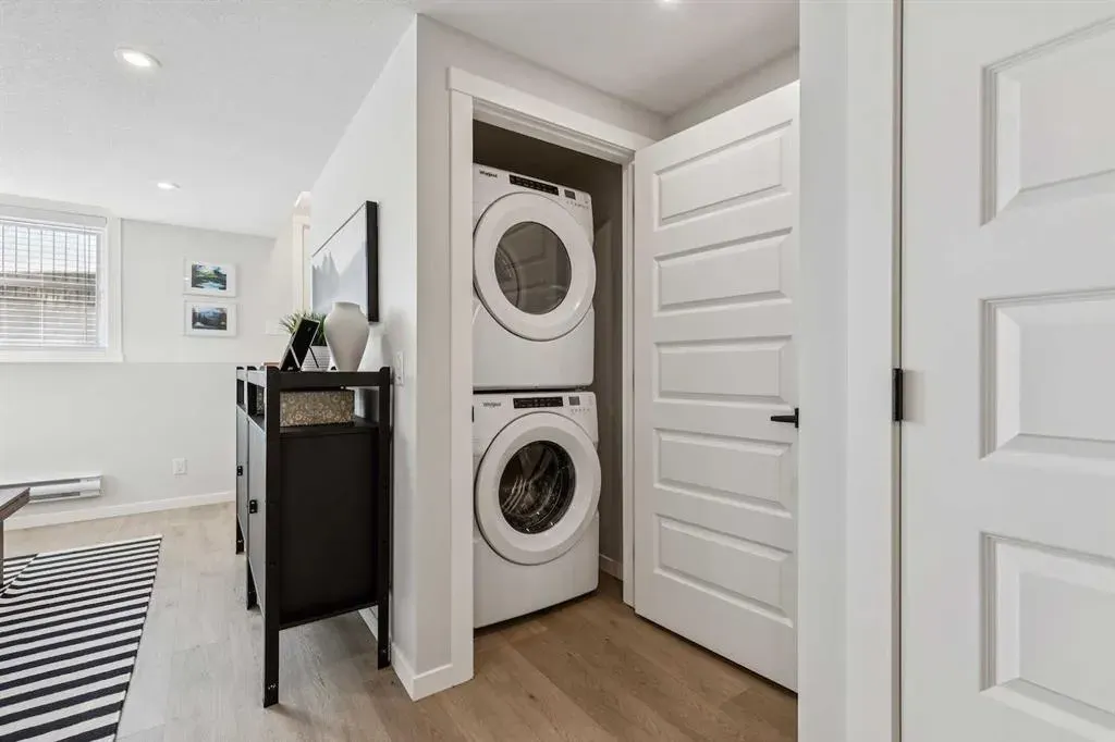 135 Mahogany Parade SE, #105