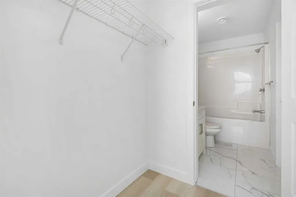 70 Sage Hill Walk NW, #212