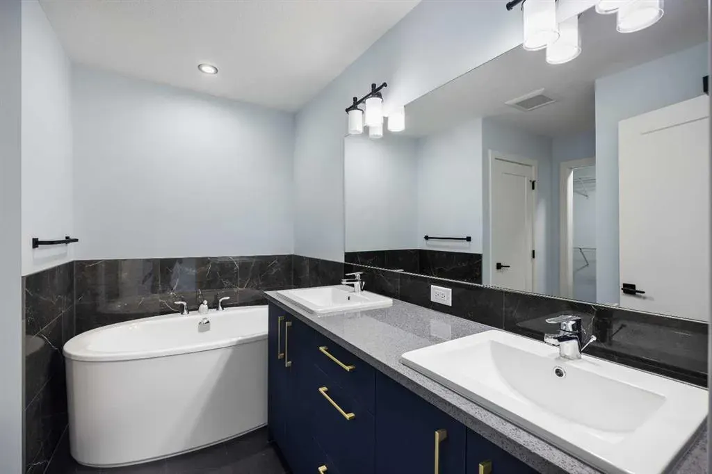 22 Crimson Ridge Cove NW