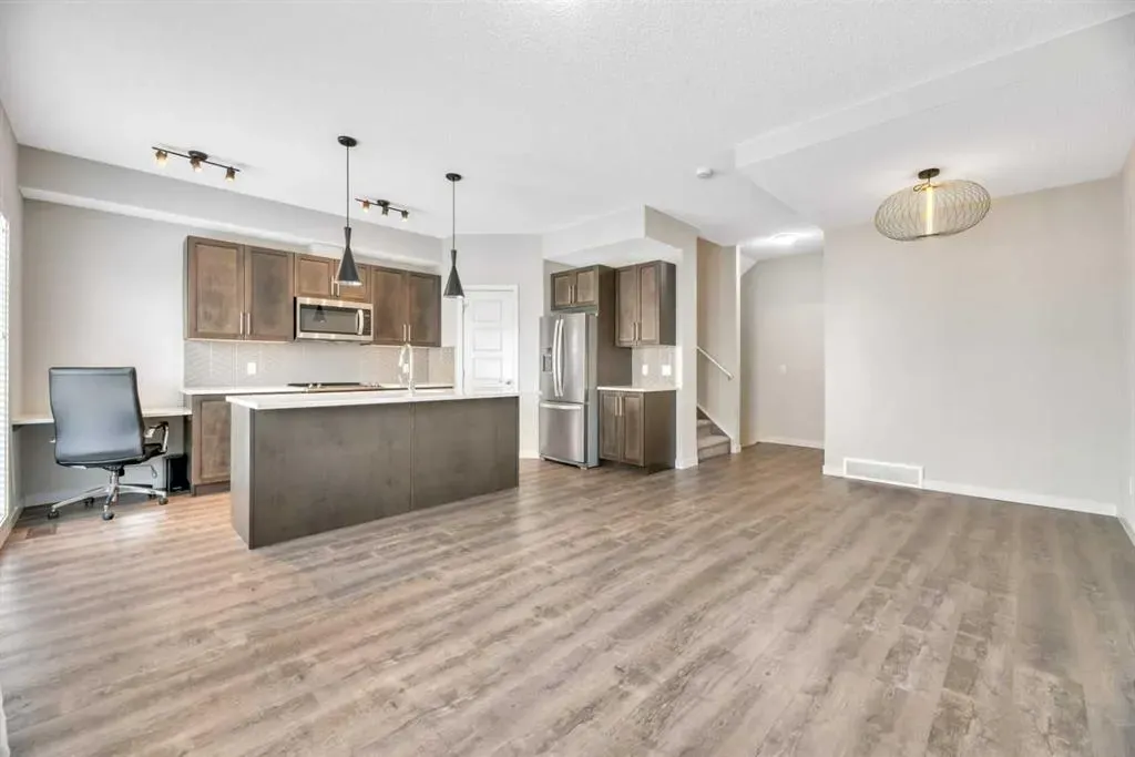 32 Red Embers Parade NE, #104