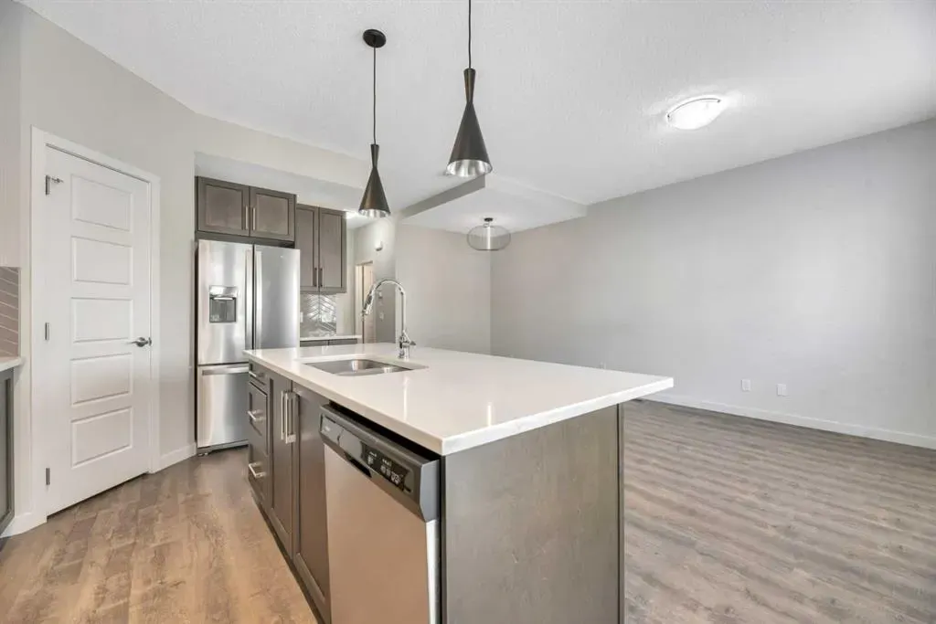 32 Red Embers Parade NE, #104