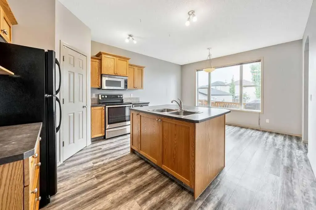 56 Covemeadow Road NE