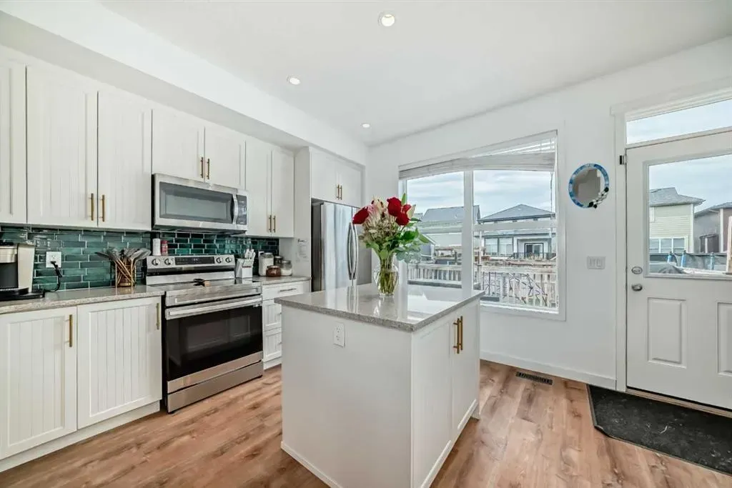 43 Masters Square SE