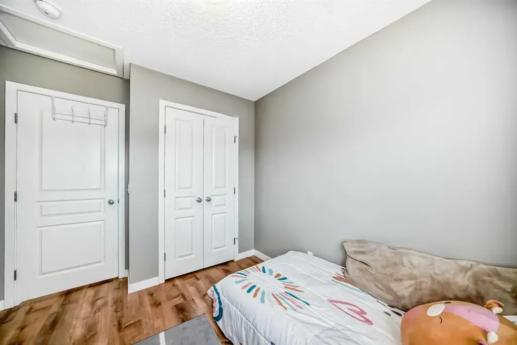 43 Masters Square SE