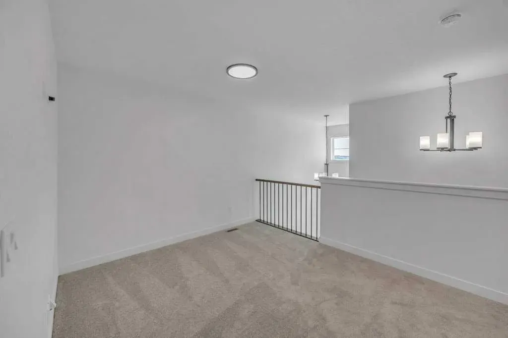 42 Homestead Common NE