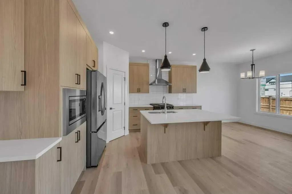 42 Homestead Common NE