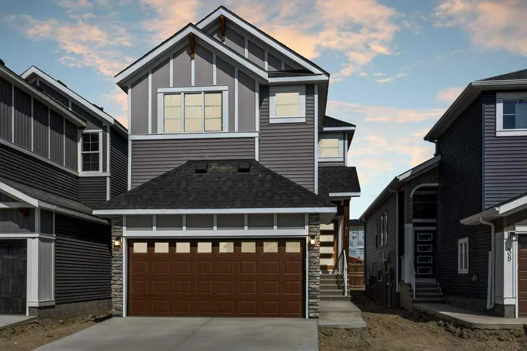 42 Homestead Common NE