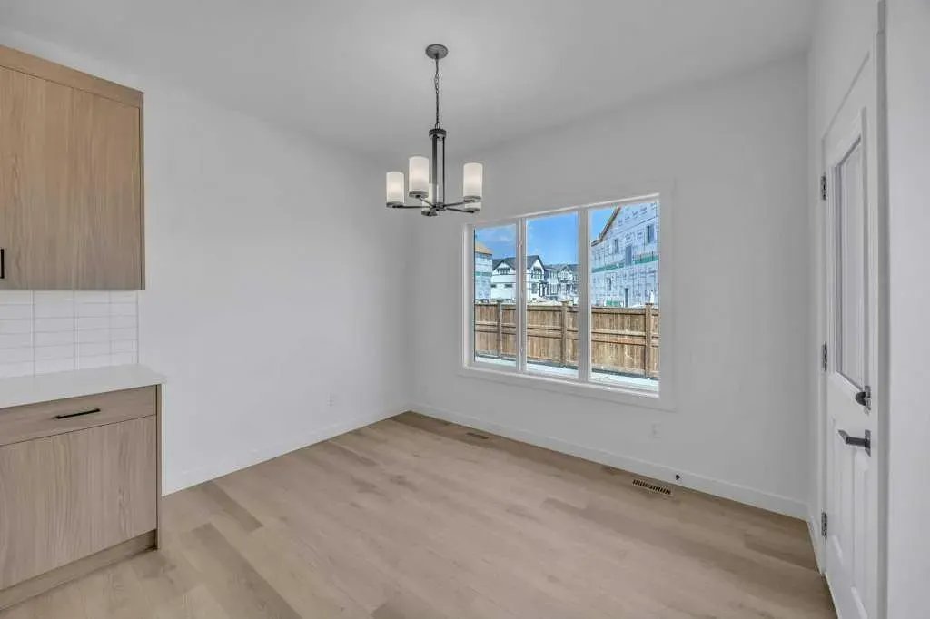 42 Homestead Common NE