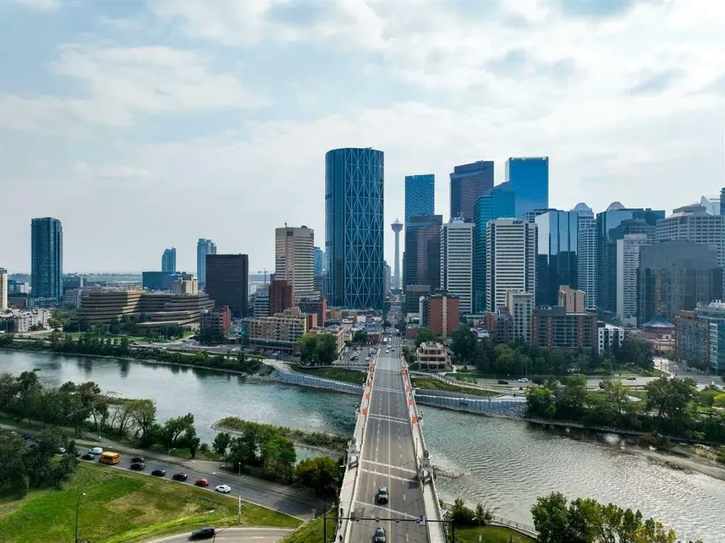 108 2 Street SW, #802