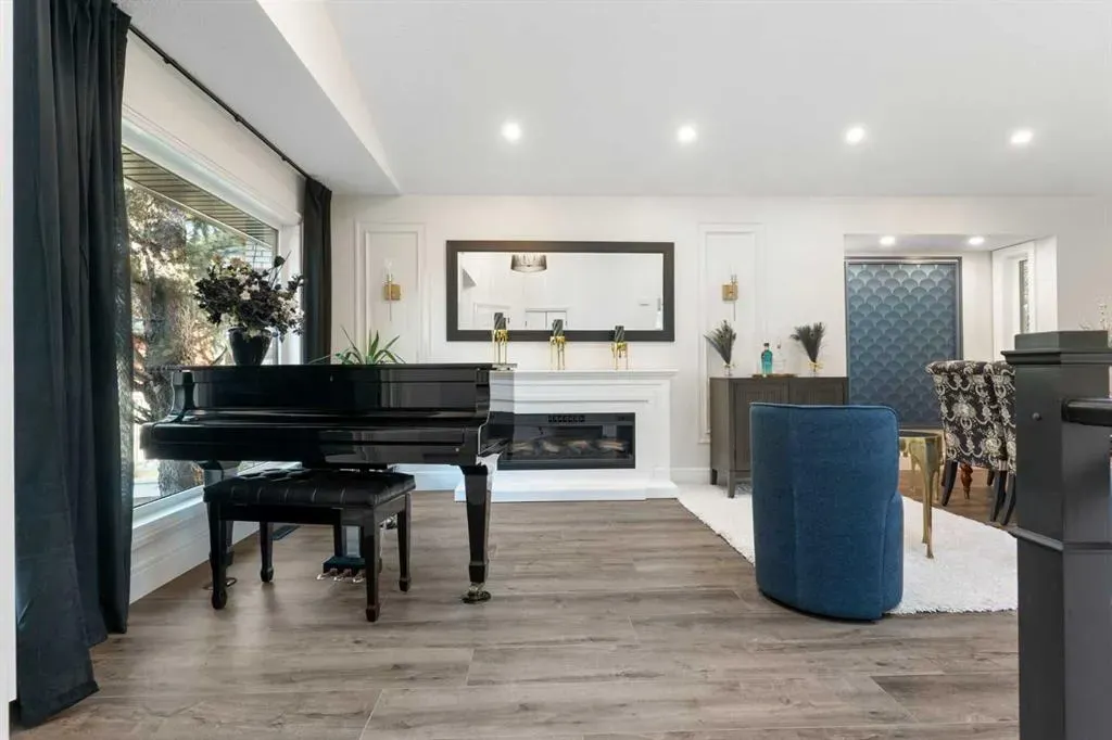 108 Citadel Park NW