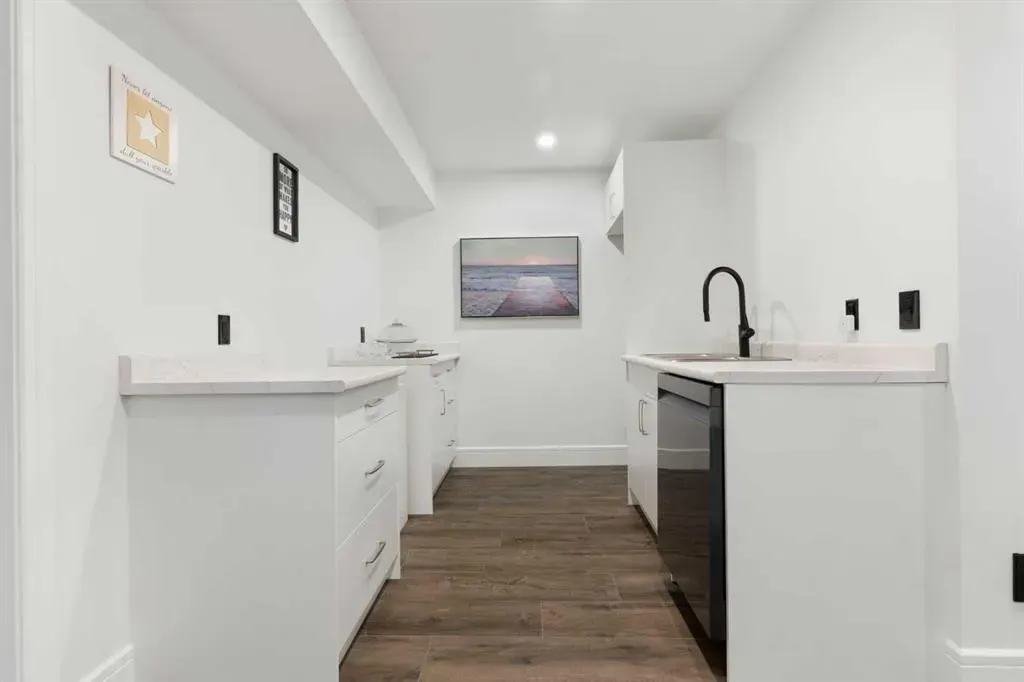 108 Citadel Park NW