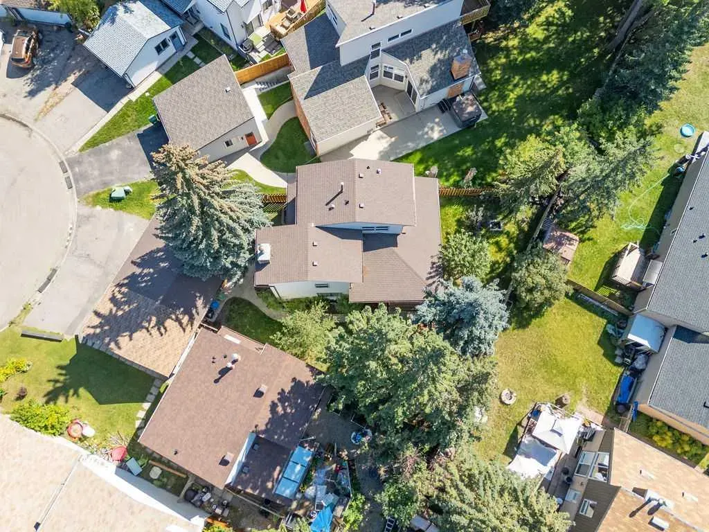 215 Ranchview Court NW