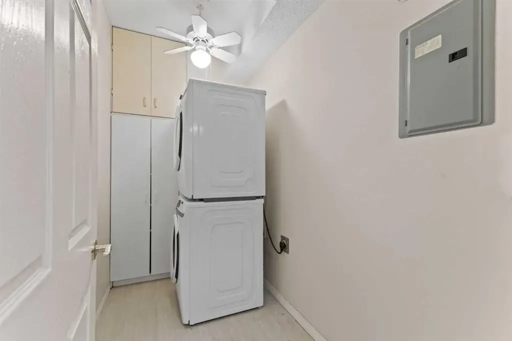 200 Lincoln Way SW, #321