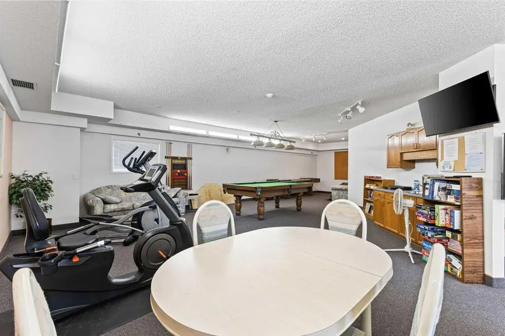 200 Lincoln Way SW, #321