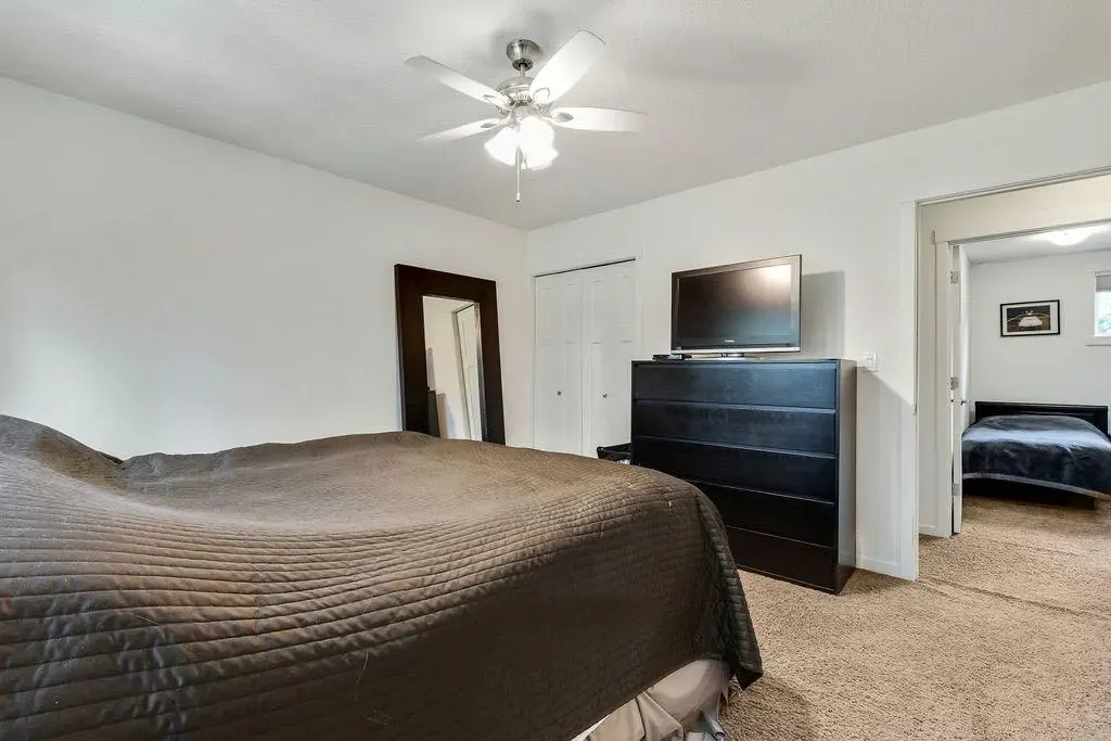 12 Suntree Lane