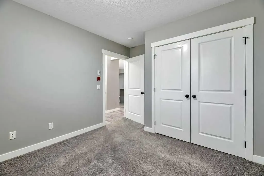 606 Lakeside Boulevard, #12