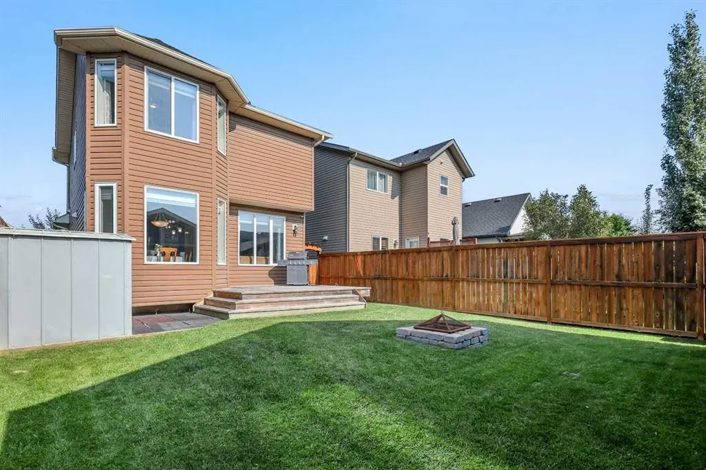 2530 Ravenswood View SE