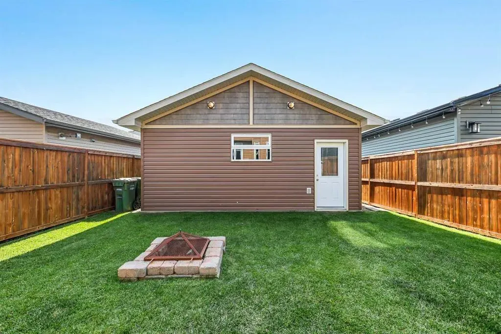2530 Ravenswood View SE