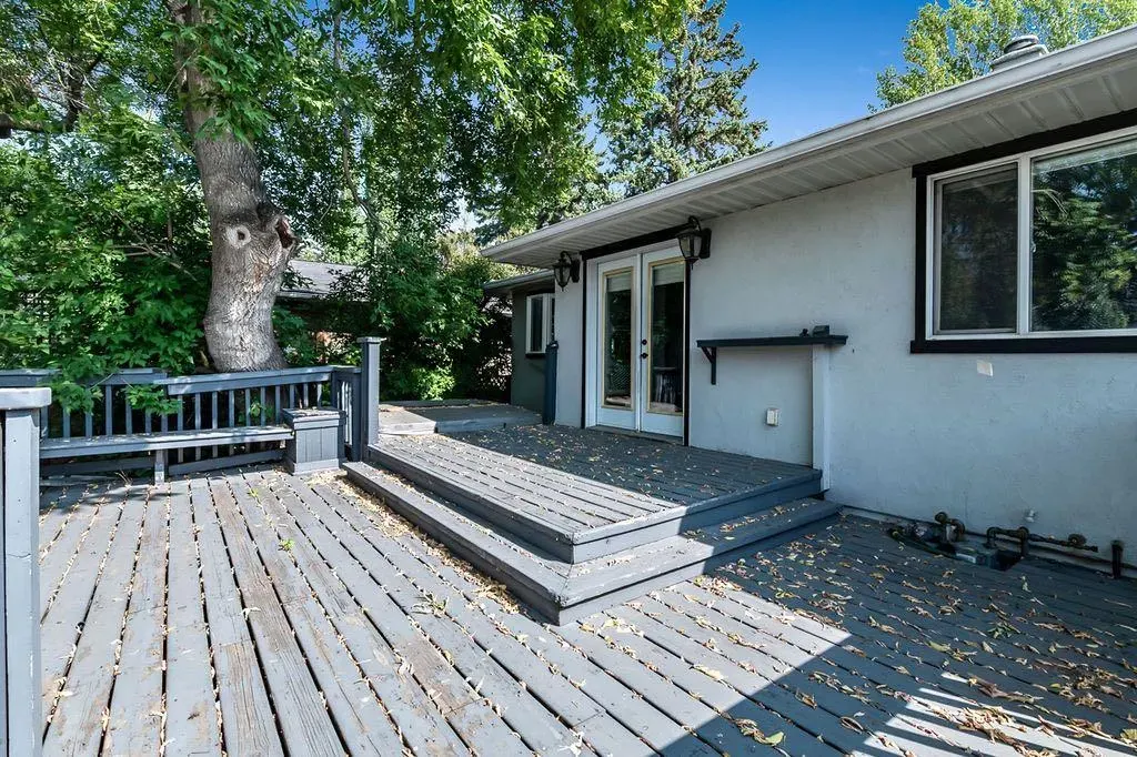 41 Mackay Drive SW