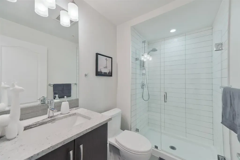 303 13 Avenue SW, #801