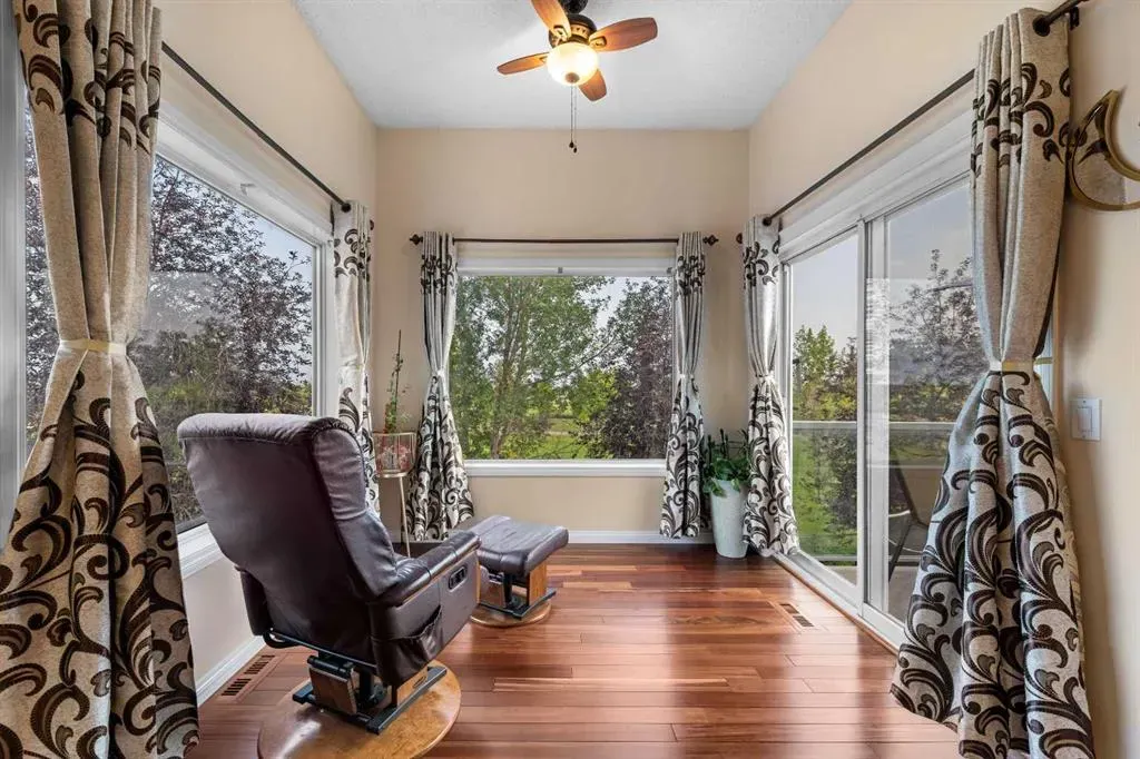 57 Somerglen Park SW
