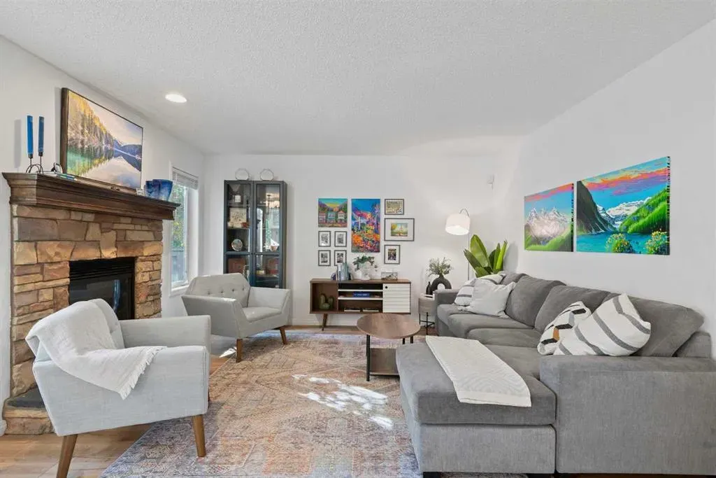 42 Chaparral Grove SE
