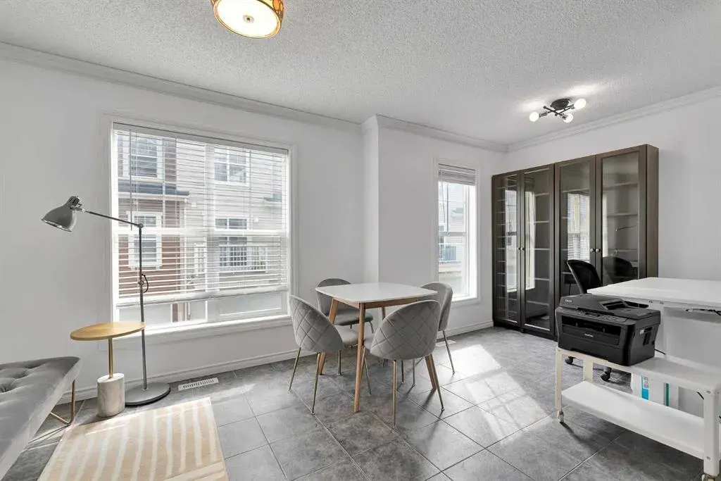 216 Toscana Gardens NW