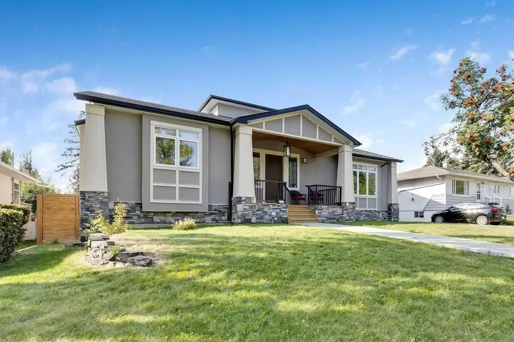 10 Glenmount Crescent SW