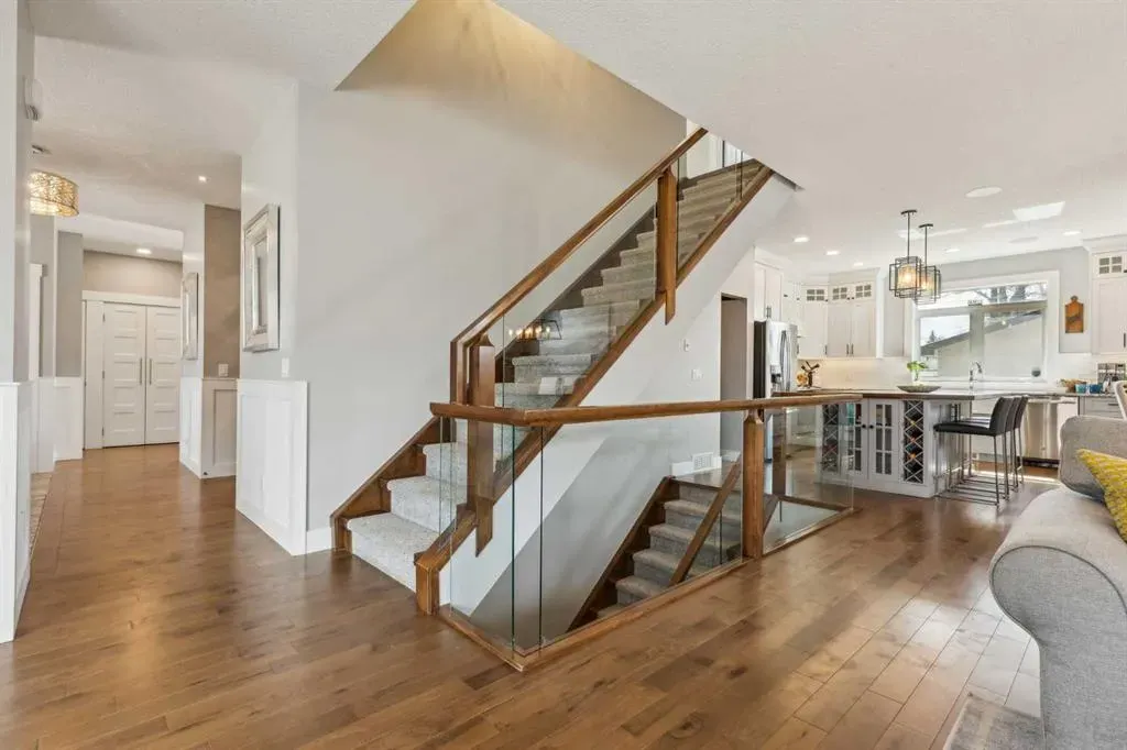 10 Glenmount Crescent SW