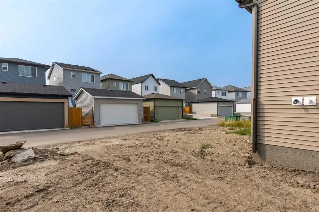 109 Monterey Place SE