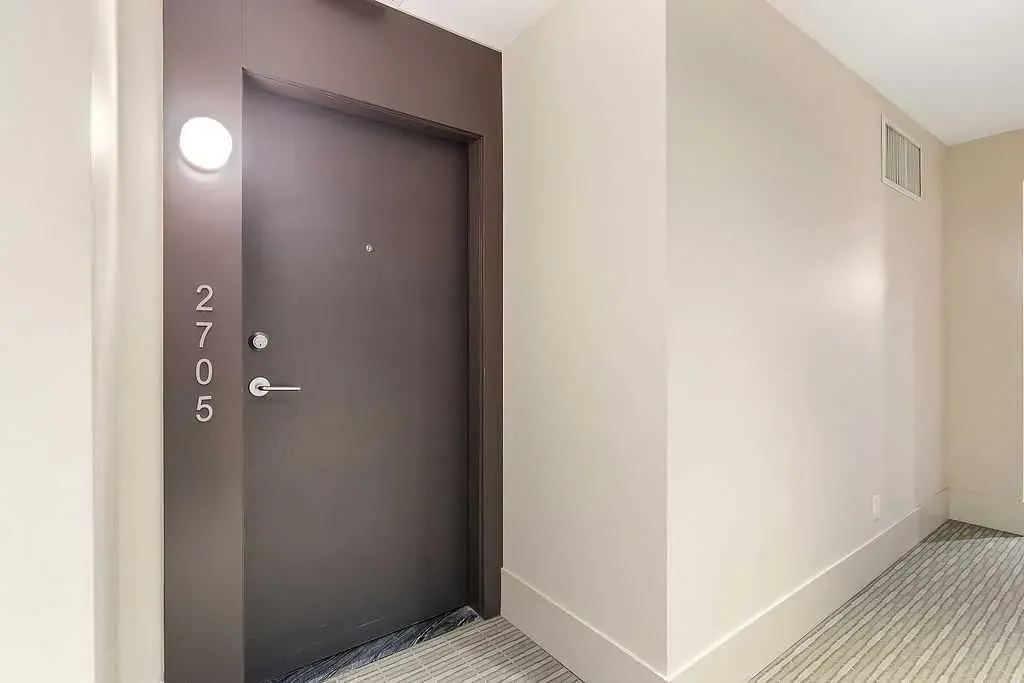 310 12 Avenue SW, #2705