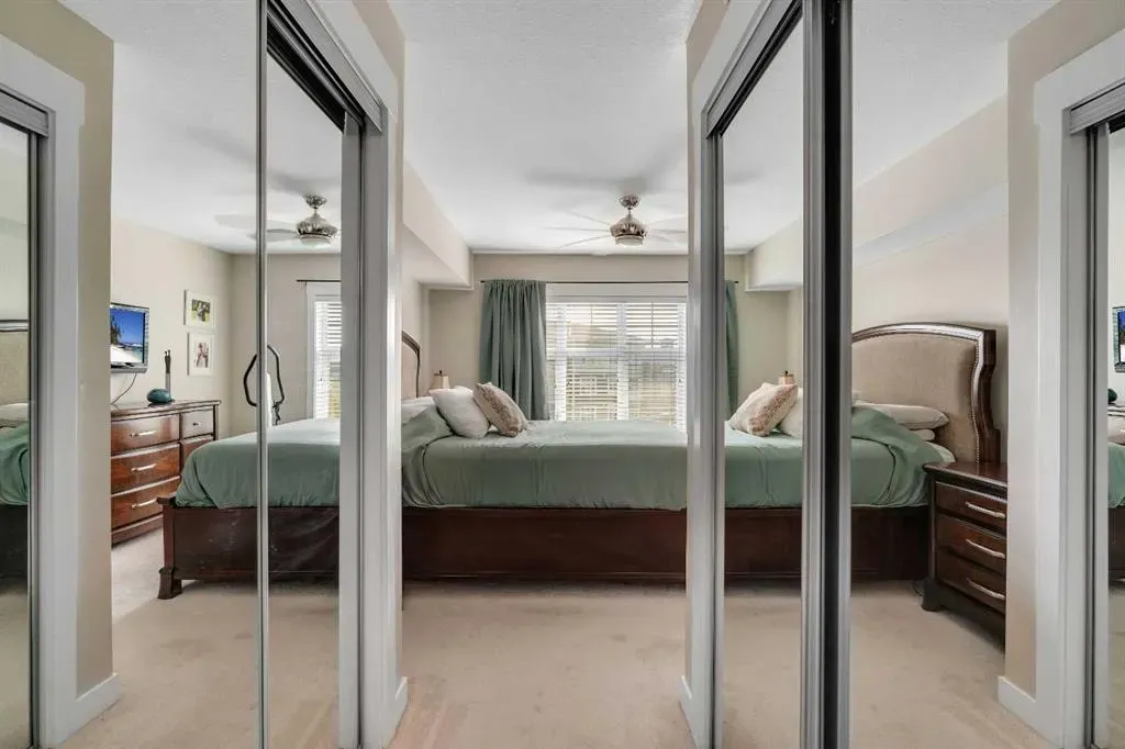 11 Mahogany Row SE, #1401