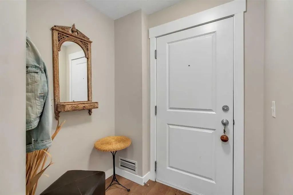 11 Mahogany Row SE, #1401