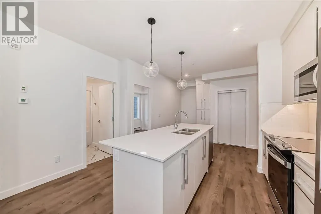 395 Skyview Parkway NE, #2409
