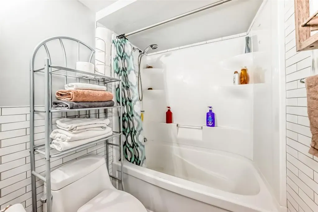 1712 38 Street SE, #306