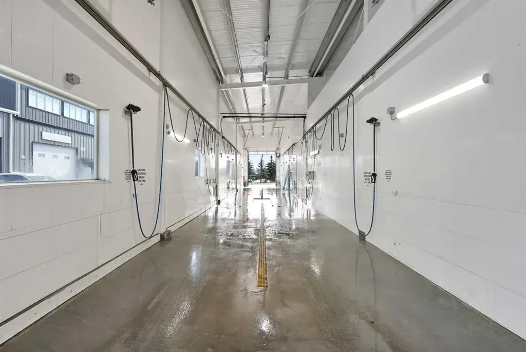 26 Griffin Industrial Point