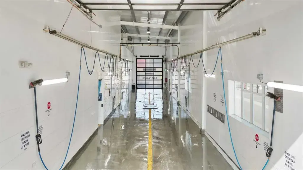 26 Griffin Industrial Point