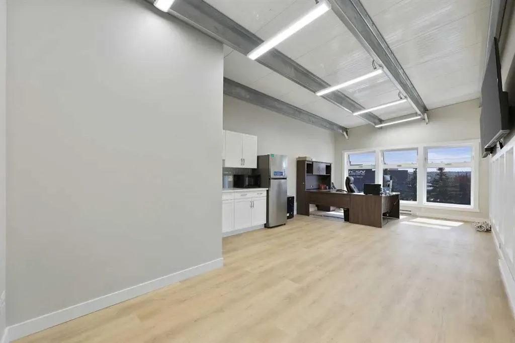 26 Griffin Industrial Point