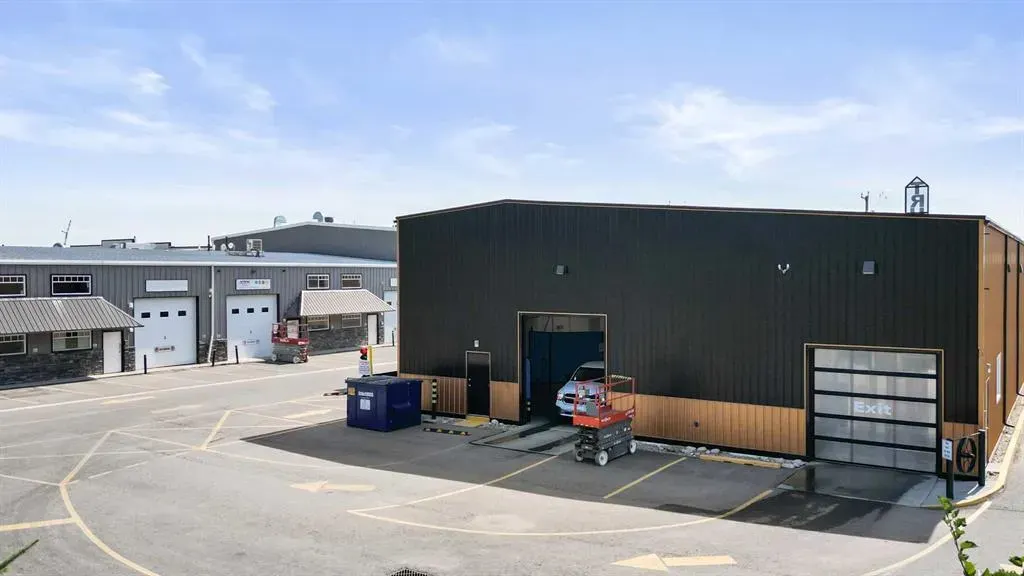 26 Griffin Industrial Point