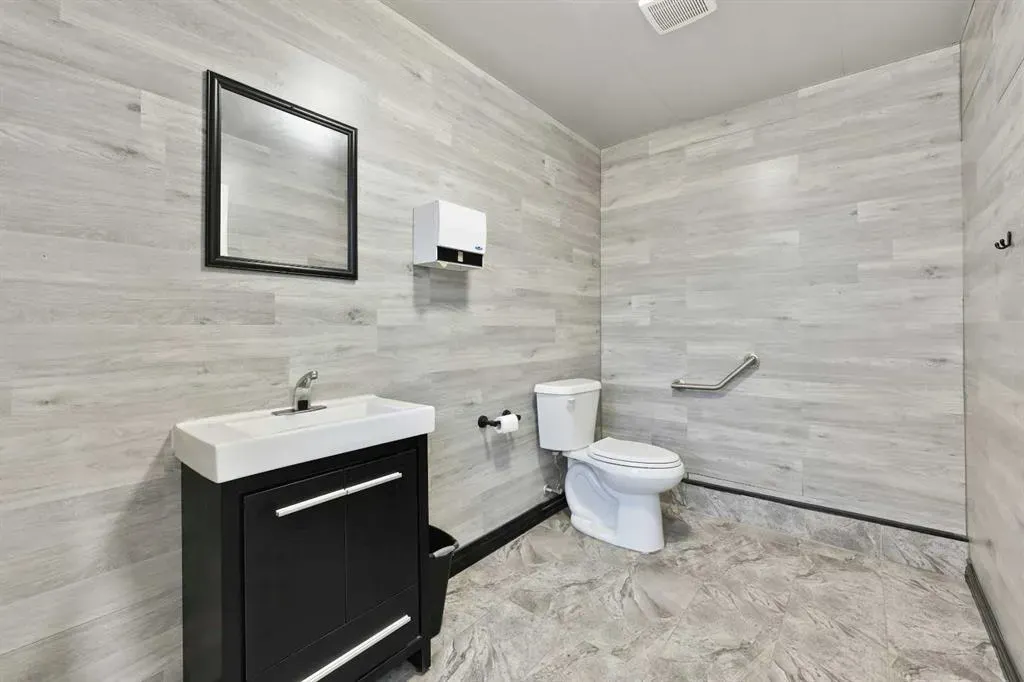 26 Griffin Industrial Point