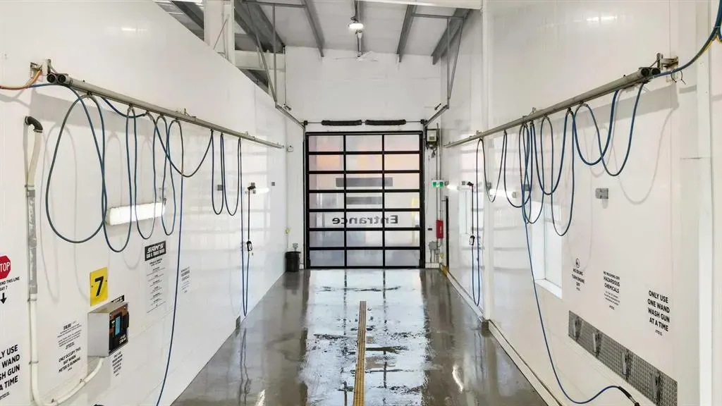 26 Griffin Industrial Point