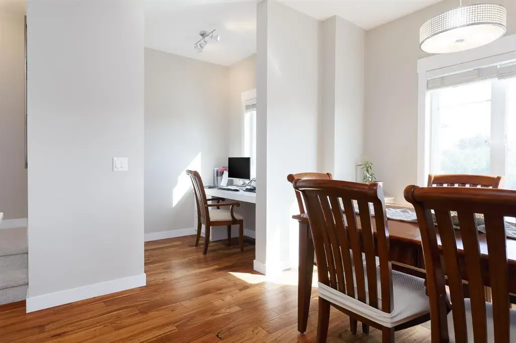 5305 32 Avenue SW, #3102
