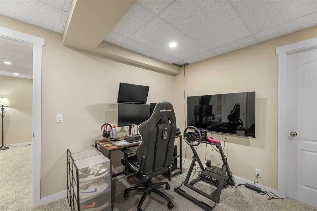 86 Tuscany Ridge View NW