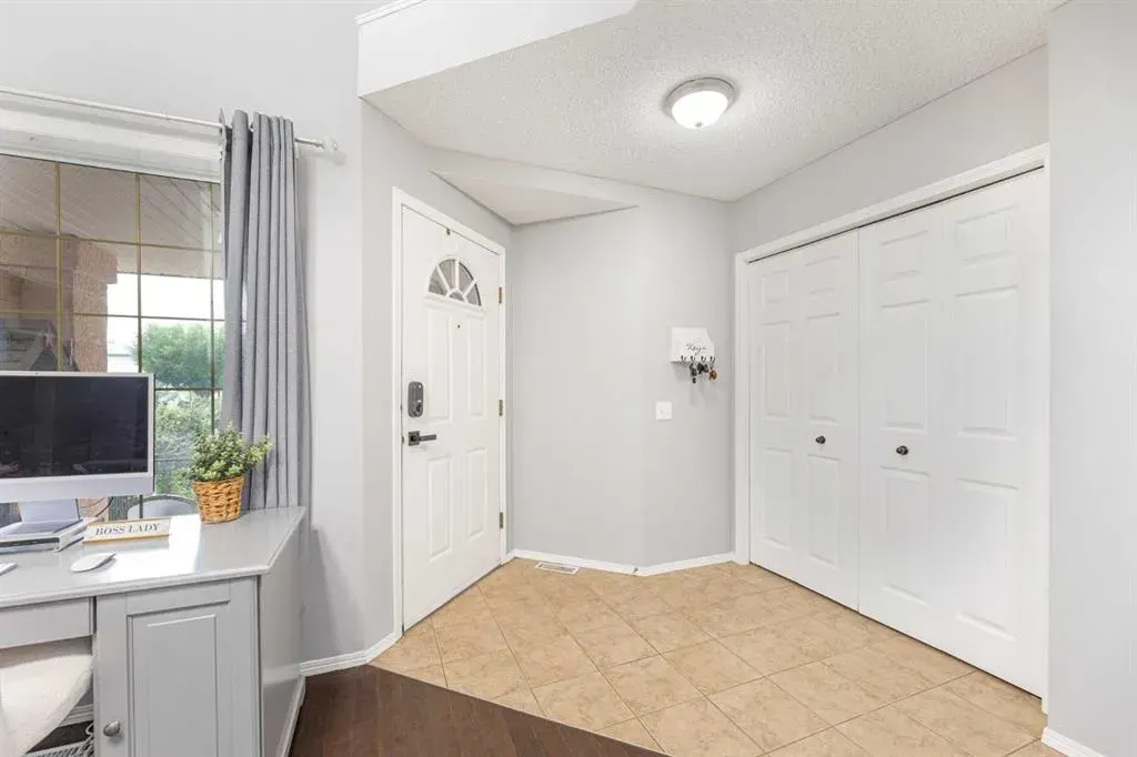 86 Tuscany Ridge View NW