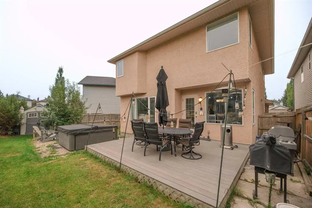 86 Tuscany Ridge View NW