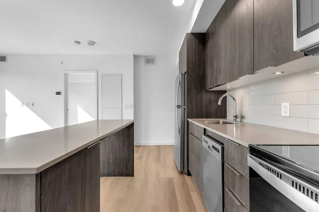 123 4 Street NE, #1313