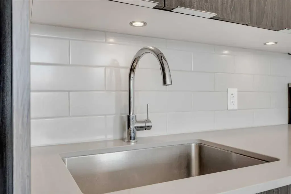 123 4 Street NE, #1313