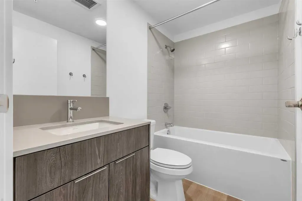 123 4 Street NE, #1313